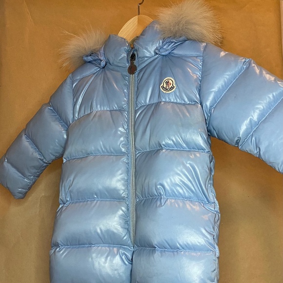 Baby Moncler snowsuit - Picture 1 of 2